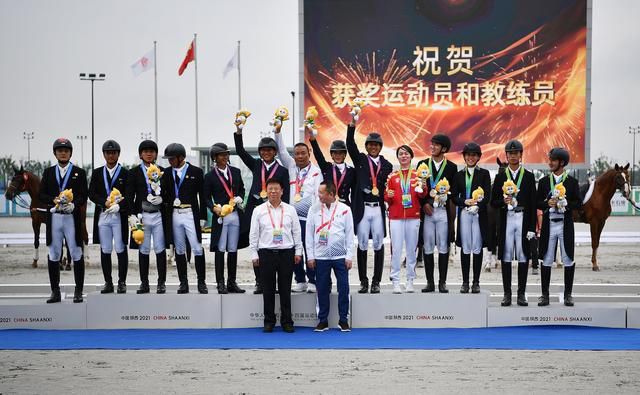 以新演员名义